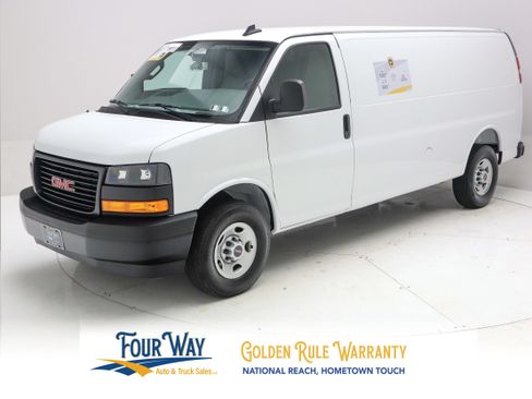 Used 2025 GMC Savana 2500 Extended w/ Driver Convenience Package RWD image 8