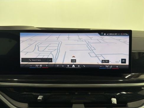 Certified 2024 BMW X7 xDrive40i w/ M Sport Package image 36