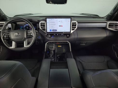 Used 2024 Toyota Tundra Platinum image 28