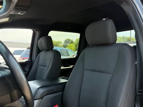 Used 2019 Ford F150 XLT w/ Equipment Group 302A Luxury AWD/4WD image 12
