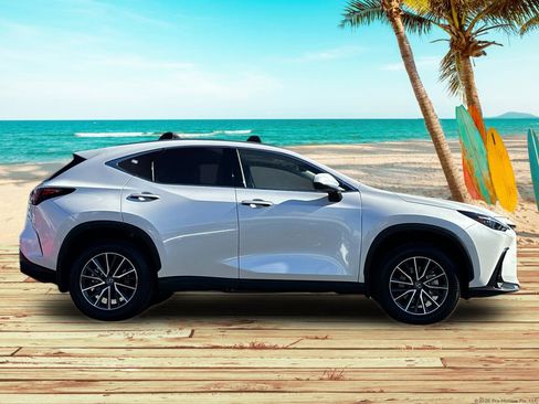 Used 2025 Lexus NX 350h AWD w/ Premium Package image 6