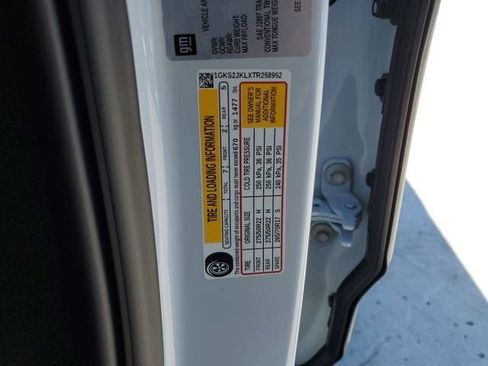 New 2026 GMC Yukon XL Denali w/ Sun & Power Step Package AWD/4WD image 31