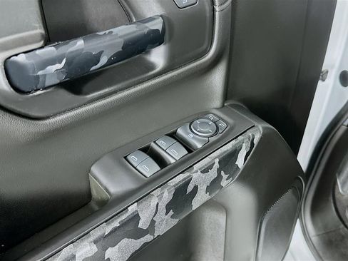 Used 2020 Chevrolet Silverado 1500 LT w/ Fleet Comfort Package image 25