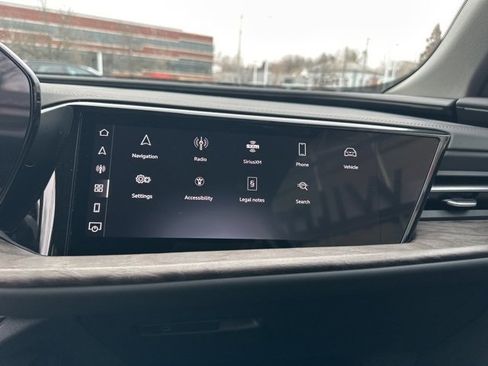 New 2025 Audi Q5 Prestige image 33