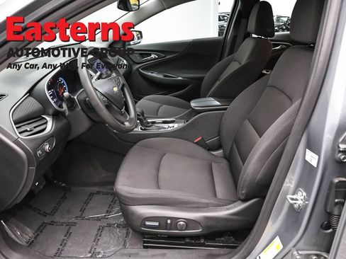 Used 2024 Chevrolet Malibu LT FWD image 14