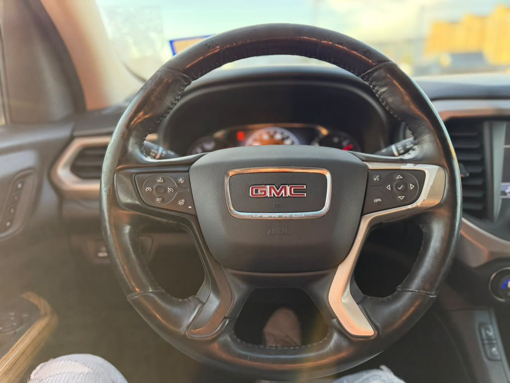 Used 2017 GMC Acadia Denali AWD/4WD image 13