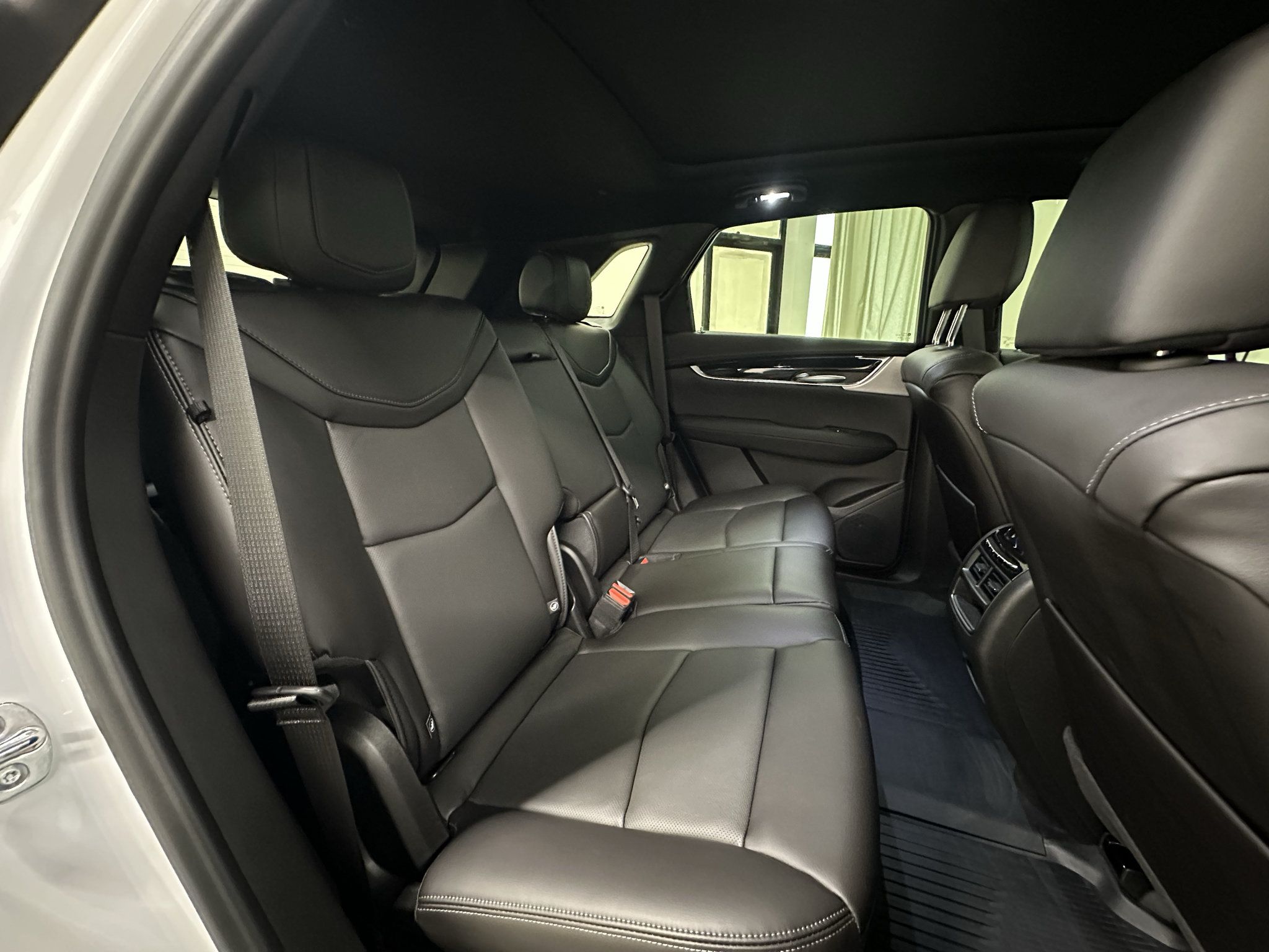 Used 2026 Cadillac XT5 Premium Luxury w/ Driver Assist Package AWD/4WD image 17