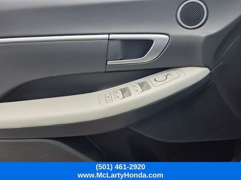 Used 2025 Hyundai Sonata SEL FWD image 28