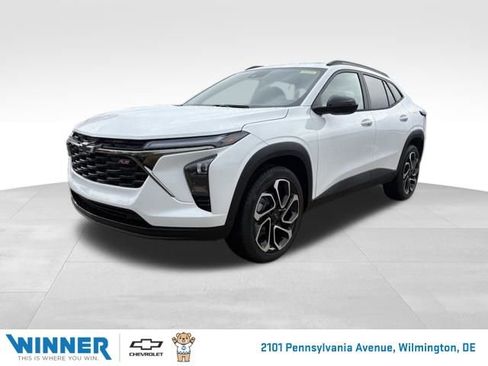 New 2026 Chevrolet Trax RS w/ Sunroof Package image 1