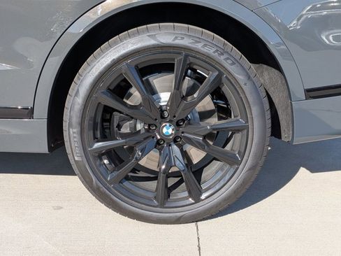 New 2026 BMW X7 M60i image 10