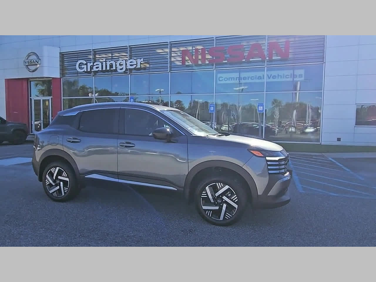 Used 2026 Nissan Kicks SV FWD image 38