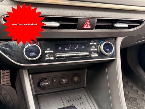Used 2023 Hyundai Sonata SEL Plus image 22