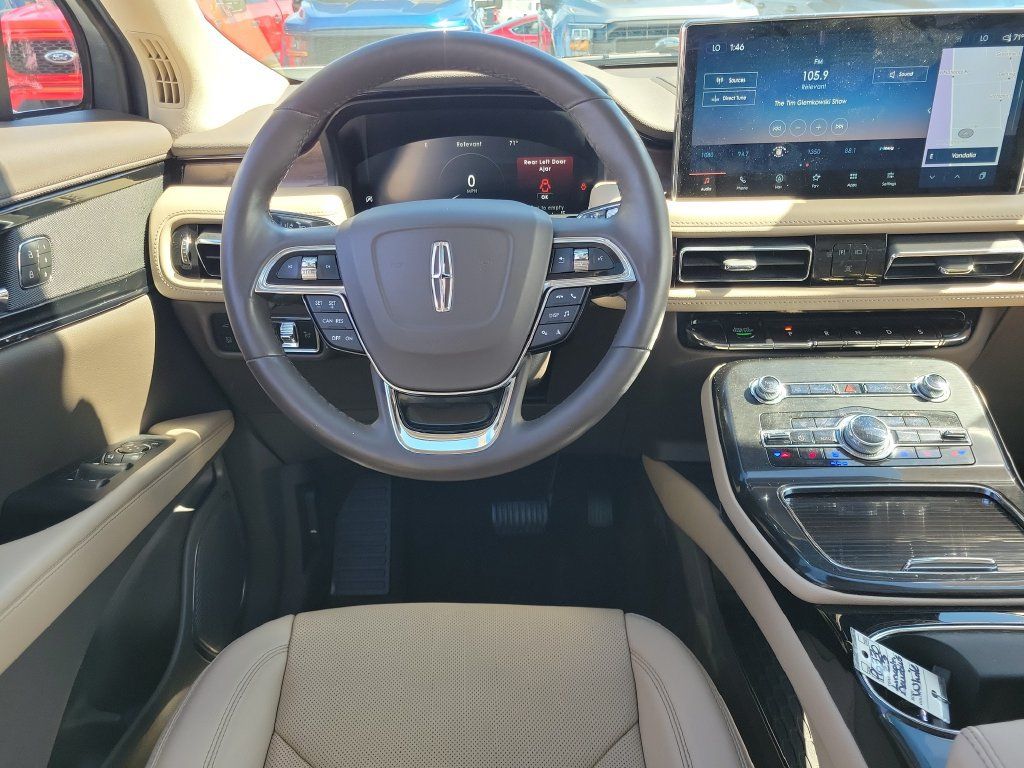 Certified 2023 Lincoln Nautilus Reserve AWD/4WD image 12