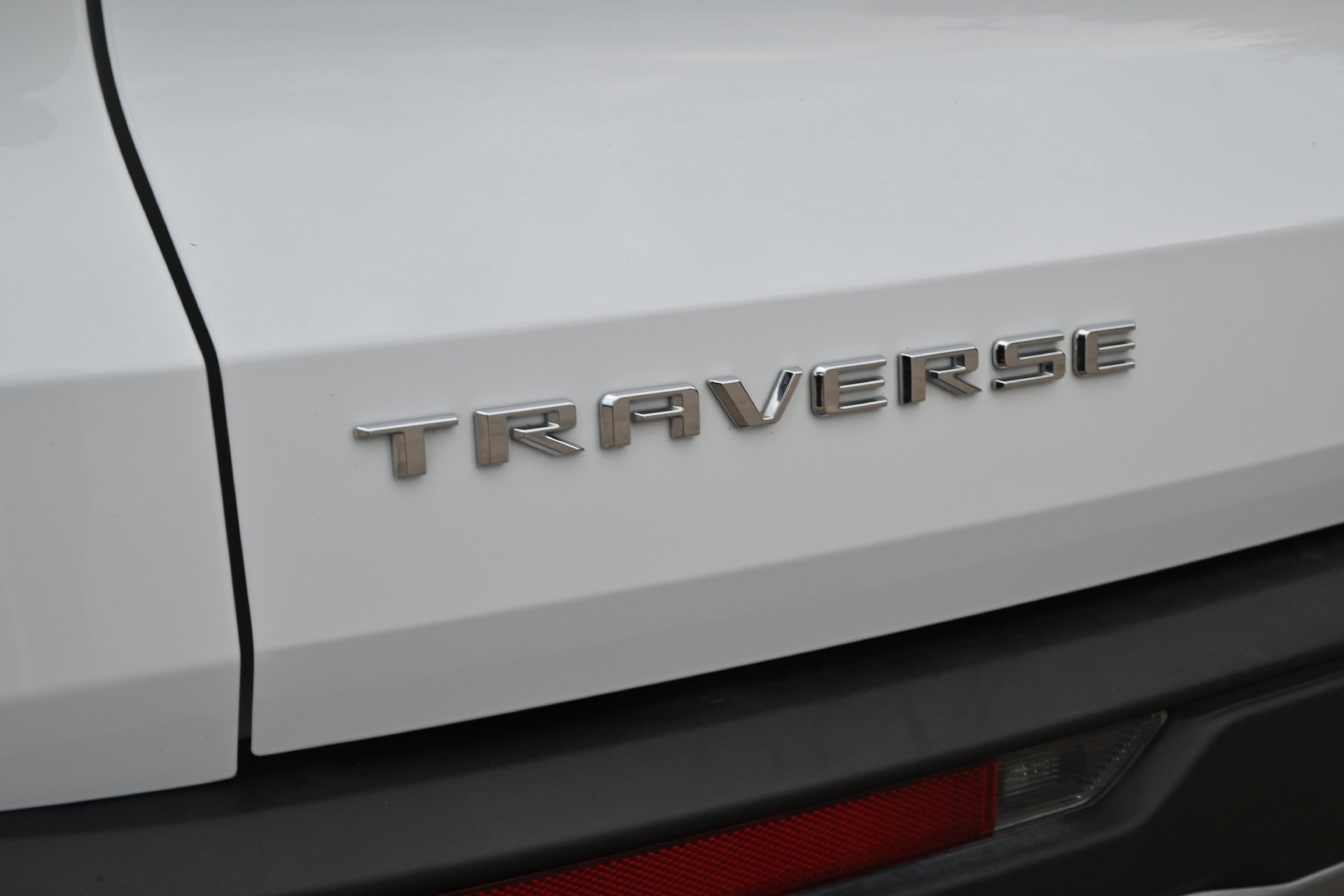 Used 2026 Chevrolet Traverse LT FWD image 21
