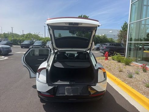 Certified 2024 Kia EV6 Wind w/ Wind Technology Package AWD/4WD image 17