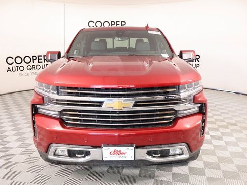 Used 2022 Chevrolet Silverado 1500 High Country w/ Technology Package image 9