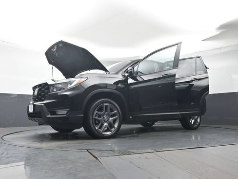 Certified 2023 Honda Passport EX-L image 45