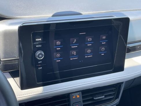 Used 2025 Volkswagen Taos S FWD image 16
