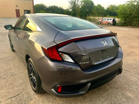 Used 2018 Honda Civic LX-P image 4