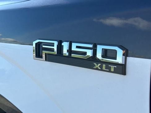Used 2019 Ford F150 XLT w/ Equipment Group 302A Luxury AWD/4WD image 17