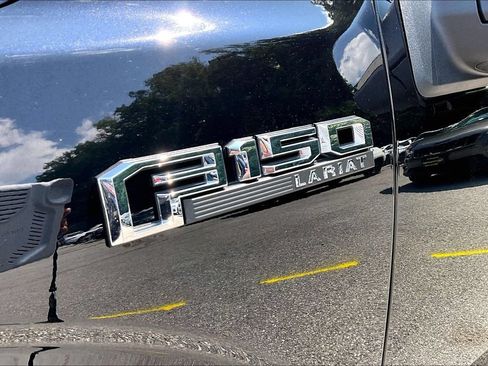 Used 2020 Ford F150 Lariat w/ Equipment Group 502A Luxury AWD/4WD image 25