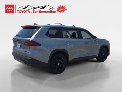 New 2026 Toyota Grand Highlander AWD image 5