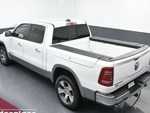 Used 2019 RAM 1500 Laramie AWD/4WD image 18