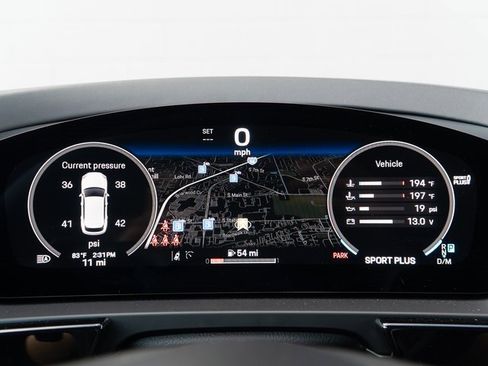 New 2026 Porsche Cayenne image 24