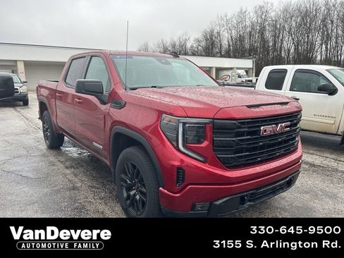 Used 2022 GMC Sierra 1500 Elevation image 1