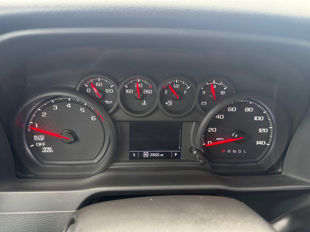 Used 2026 Chevrolet Silverado 1500 Custom AWD/4WD image 17
