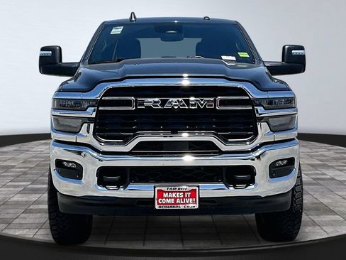 Certified 2025 RAM 2500 Big Horn AWD/4WD image 26