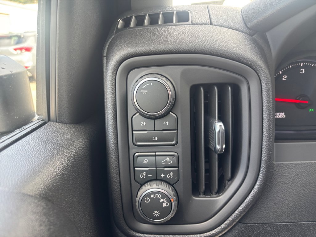 New 2026 Chevrolet Silverado 2500 Custom w/ Custom Value Package AWD/4WD image 25