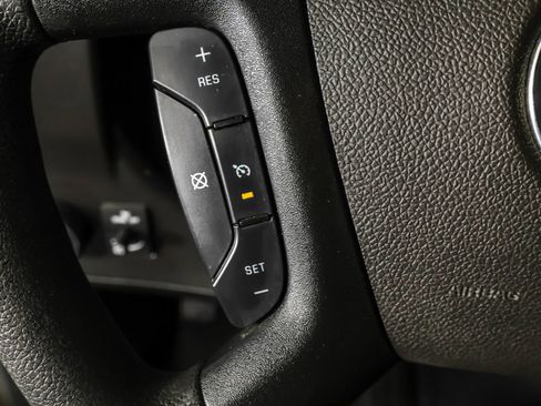 Used 2022 Chevrolet Express 2500 Work Van w/ Driver Convenience Package image 26