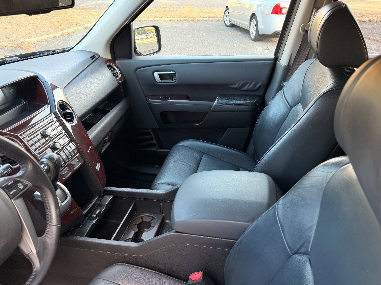 Used 2011 Honda Pilot EX-L image 11