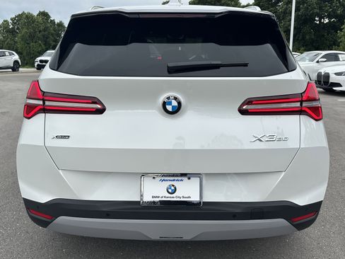 Used 2025 BMW X3 xDrive30i w/ Convenience Package AWD/4WD image 9