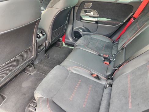 Used 2023 Mercedes-Benz GLB 35 AMG 4MATIC image 22