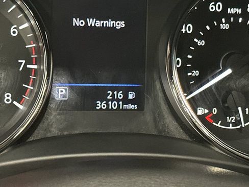 Used 2020 Nissan Rogue Sport SV FWD image 30