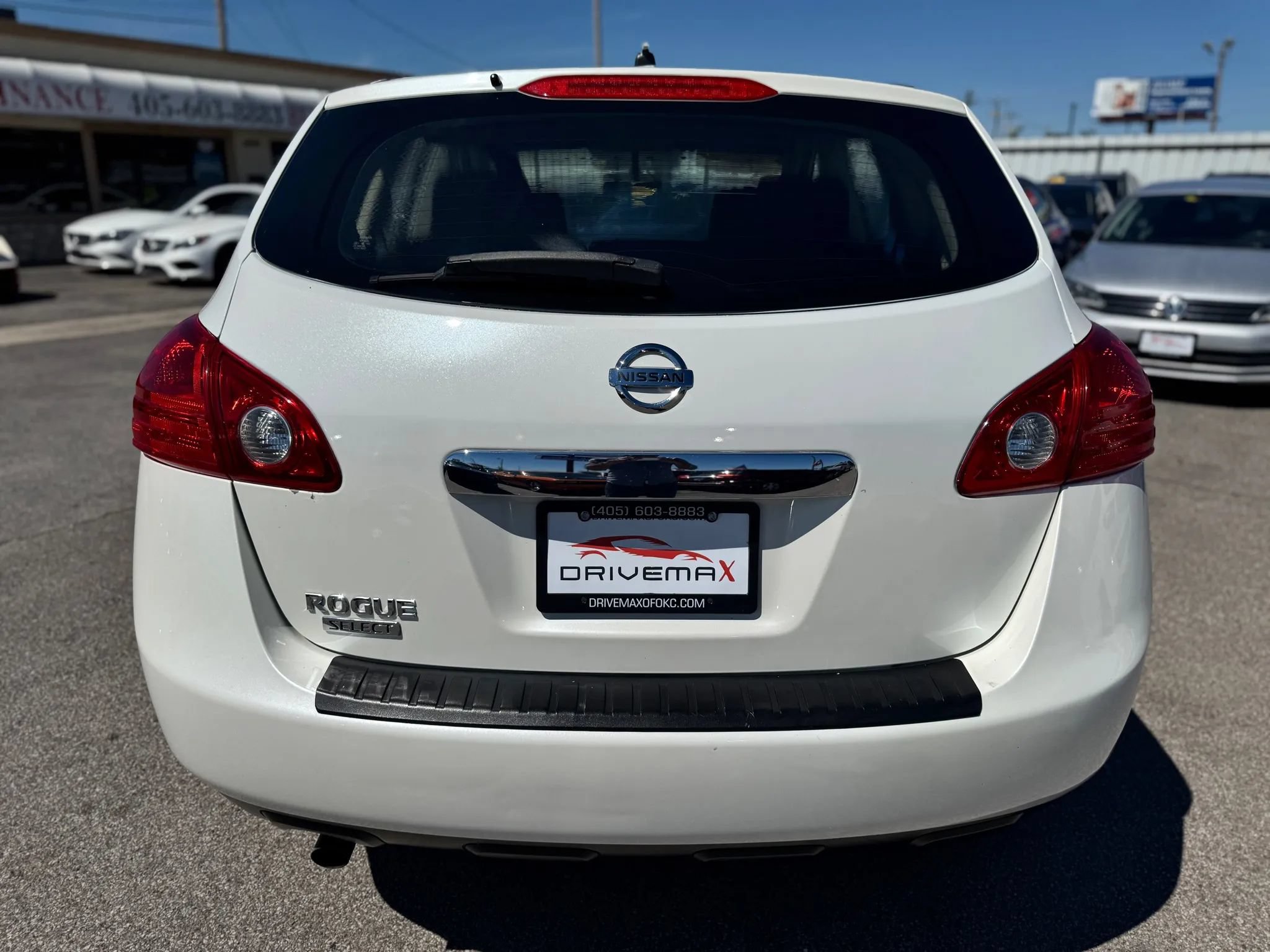 Used 2015 Nissan Rogue S FWD image 6
