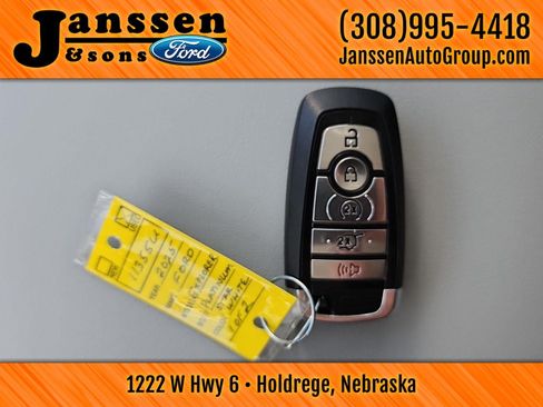 Used 2025 Ford Explorer Platinum w/ Ultimate Package AWD/4WD image 39