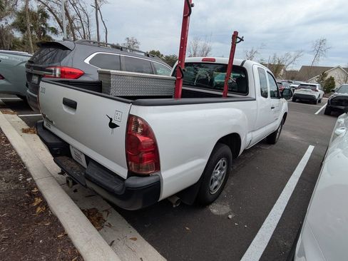 Used 2014 Toyota Tacoma 2WD Access Cab image 7