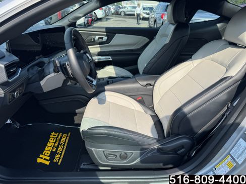 Used 2024 Ford Mustang GT Premium RWD image 27