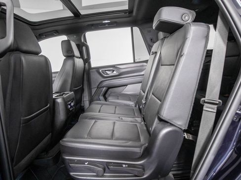 Used 2022 Chevrolet Tahoe Z71 w/ Z71 Off-Road Package image 11