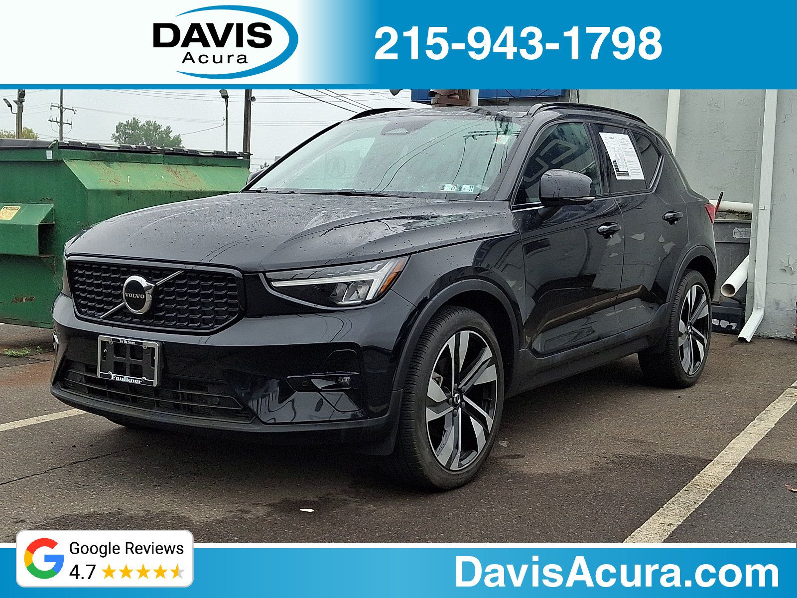 Used 2023 Volvo XC40 B5 Plus w/ Climate Package AWD/4WD image 1