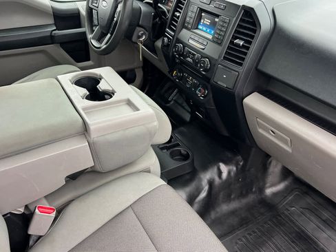 Used 2017 Ford F150 XL w/ Equipment Group 101A Mid image 15