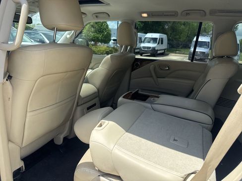 Used 2019 INFINITI QX80 Luxe w/ 22" Wheel Package image 10