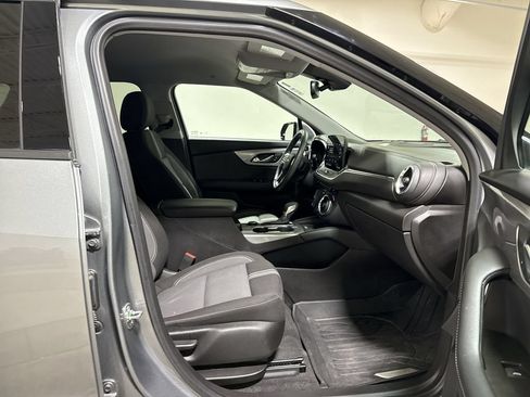 Used 2024 Chevrolet Blazer LT w/ Convenience Package FWD image 21
