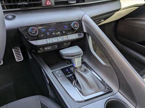 New 2025 Hyundai Elantra Sport w/ Cargo Package image 14