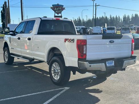 Used 2020 Ford F350 XLT w/ XLT Value Package image 4