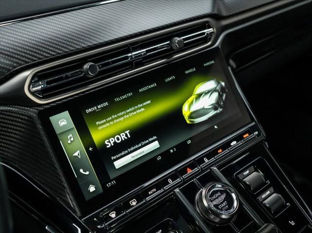 Used 2025 Aston Martin V8 Vantage Coupe RWD image 25