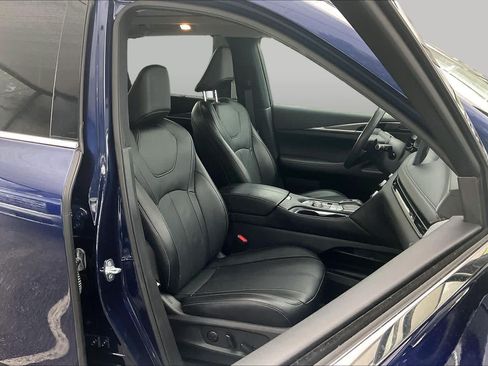 Used 2022 INFINITI QX60 Luxe w/ Cargo Package FWD image 9